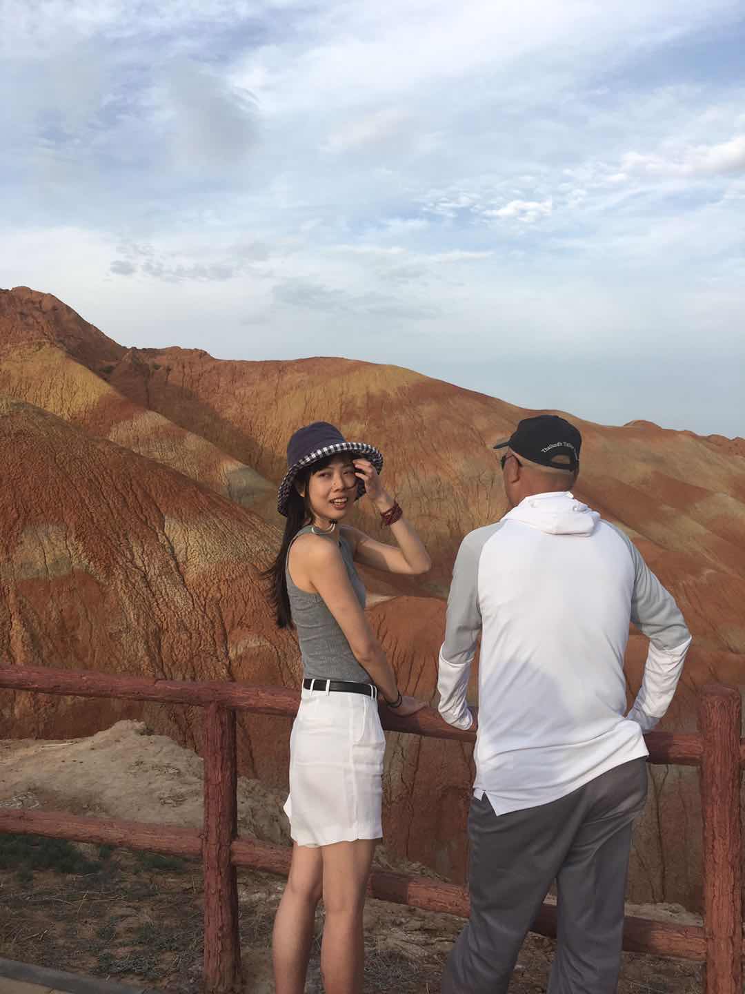 “”